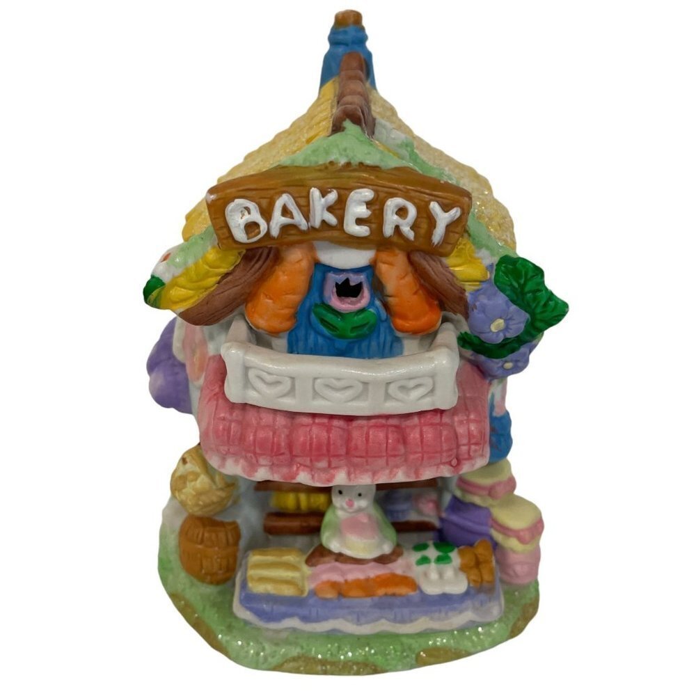 Vintage Hoppy Hollow 2003 Easter Bakery House Porcelain 4.5"‎ High